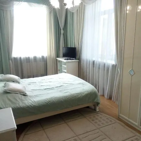 Apartament Апартаменты На По.Победы!!! *